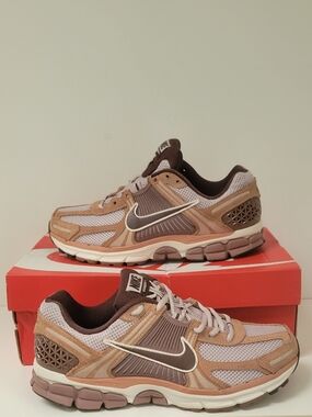 Nike Zoom Vomero 5  'Dusted Clay'